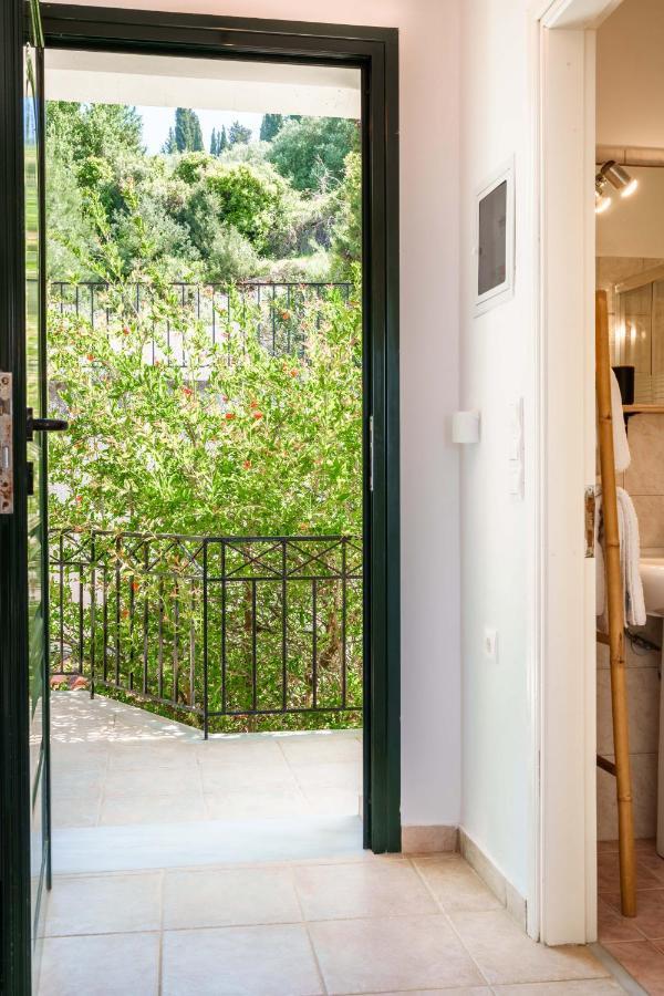 Giannatos Studios- Isabella Poros  Extérieur photo